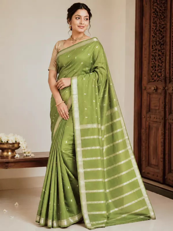 Green colour baswada cotton blend saree
