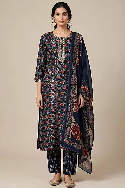 Muslin silk suit